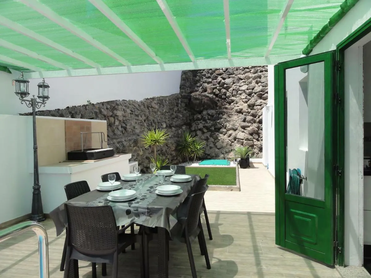 Villa Santa Fe Puerto del Carmen  0*, Puerto del Carmen (Lanzarote)